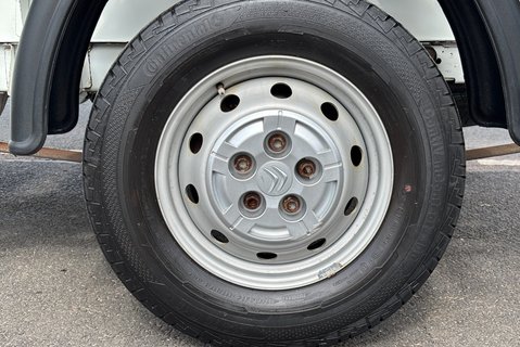 Citroen Relay 35 L2 Single Cab Tipper - Air Con / New Body 27