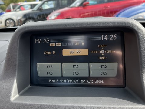 Nissan Almera 1.8 16v SXE 5dr 23