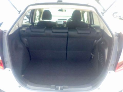Honda Jazz 1.3 i-VTEC SE Navi Hatchback 5dr Petrol CVT Euro 6 (s/s) (102 ps) 17
