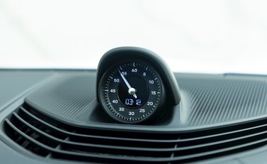 Porsche Taycan 4S Sport Turismo 18