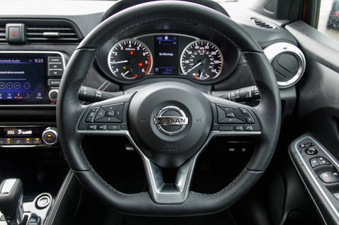 Nissan MICRA IG-T N-SPORT XTRONIC 20