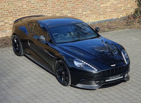 Aston Martin Vanquish Carbon Edition 3