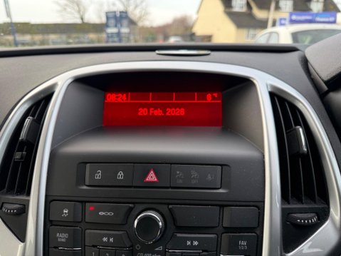 Vauxhall Astra 1.6 CDTi ecoFLEX Excite Euro 6 (s/s) 5dr 11