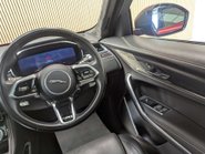 Jaguar F-Pace 2.0 F-PACE R-Dynamic HSE D MHEV AWD Auto 4WD 5dr 53