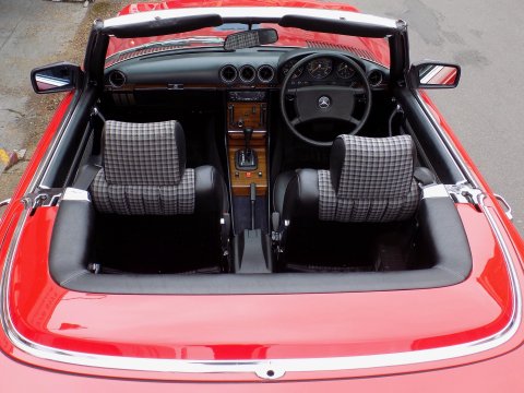 Mercedes-Benz R107 280 SL Sports 16