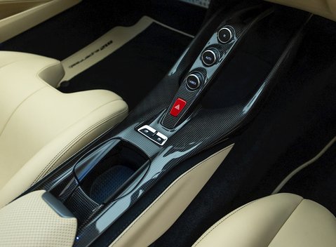 Ferrari 812 Superfast 17