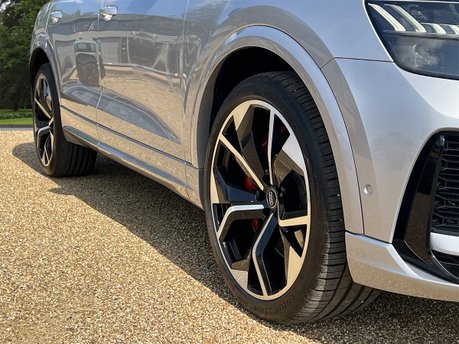 Audi Q8 RS VORSPRUNG TFSI QUATTRO MHEV 14