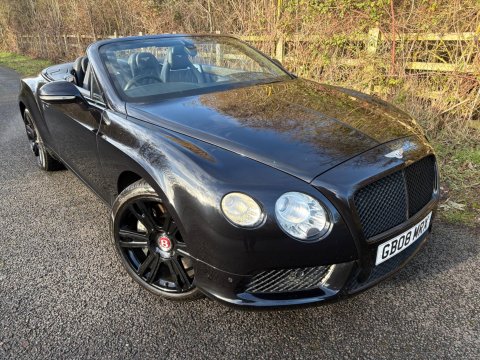 Bentley Continental GTC V8 1