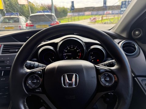 Honda Civic 1.8 i-VTEC SE Plus Tourer Euro 5 (s/s) 5dr 27