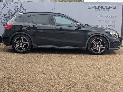 Mercedes-Benz GLA GLA200 CDI AMG Line 10