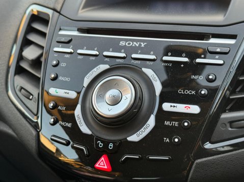 Ford Fiesta 1.0T EcoBoost Titanium X Euro 6 (s/s) 5dr 23