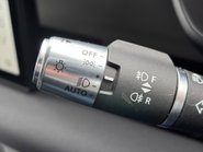 Land Rover Defender 90 D200 Hard Top MHEV 28