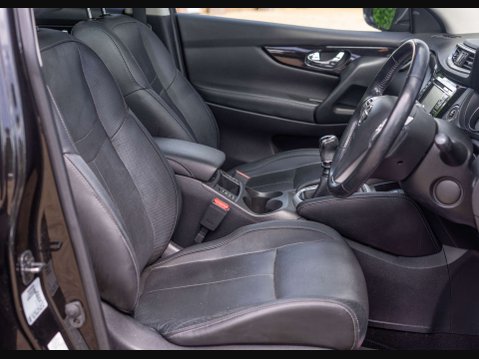 Nissan Qashqai 1.5 Qashqai Tekna dCi 5dr 13