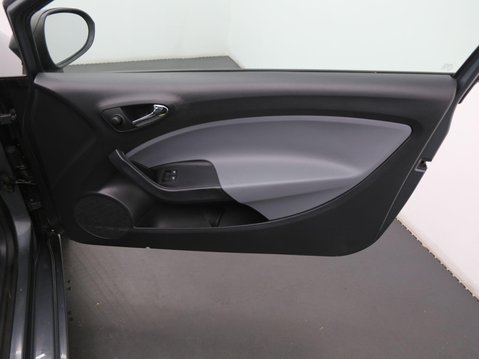 SEAT Ibiza 1.2 S Sport Coupe Euro 5 3dr AC 17