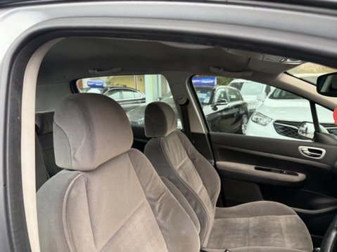 Peugeot 307 1.6 16v SE 5dr (a/c) 15