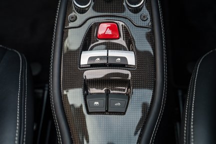 Ferrari 458 SPIDER 26