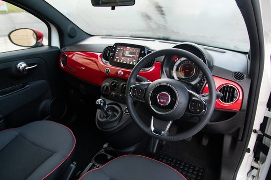Fiat 500 RED MHEV