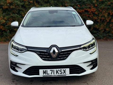 Renault Megane 1.5 Blue dCi Iconic Sport Tourer Euro 6 (s/s) 5dr 2