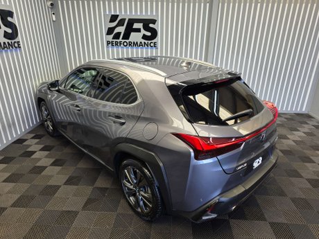 Lexus Ux 2.0 250h F Sport SUV 5dr Petrol Hybrid E-CVT Euro 6 (s/s) (184 ps) 17