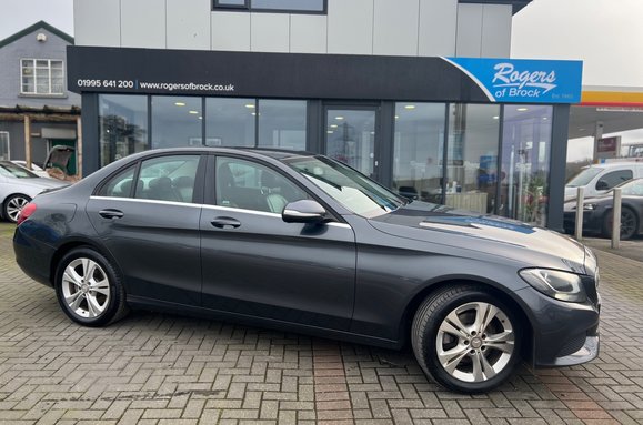 Mercedes-Benz C Class C200 SE PETROL 4 Door 1