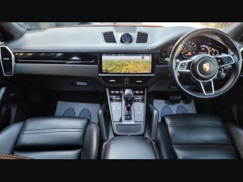 Porsche Cayenne V6 46