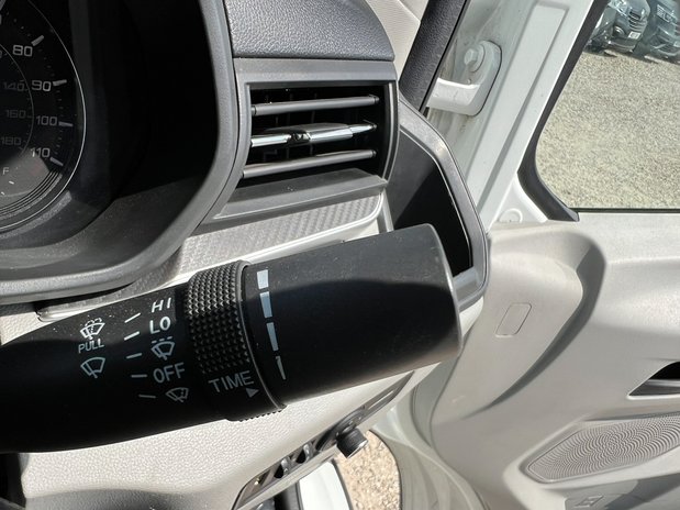Maxus Deliver 9 MWB L2H3 High Roof Air Con Sensors EURO 6 NO VAT 39