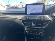 Ford Focus TITANIUM X 11