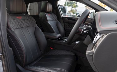 Bentley Bentayga V8 Diesel 12