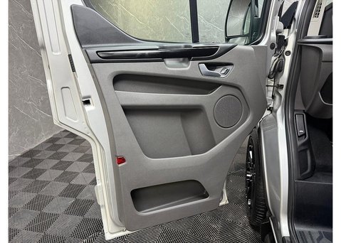 Ford Transit Custom 2.0 300 EcoBlue Limited Crew Van Double Cab 5dr Diesel Manual L1 H1 Euro 6 45