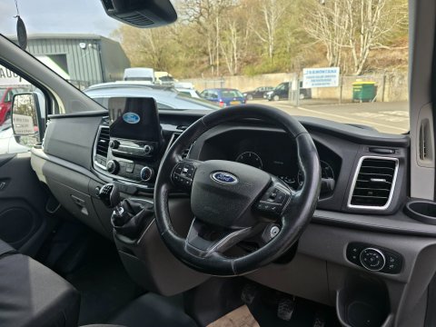 Ford Transit Custom 280 LIMITED P/V ECOBLUE 10