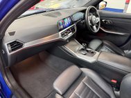 BMW 3 Series 2.0 330e 12kWh M Sport Saloon 4dr Petrol Plug-in Hybrid Auto Euro 6 (s/s) ( 35