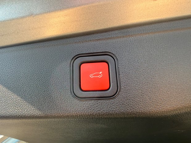 Jeep Avenger SUMMIT 15