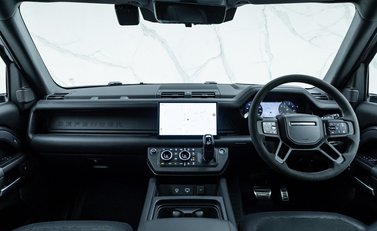 Land Rover Defender 110 V8 CARPATHIAN EDITION 20