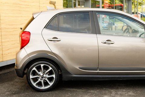 Kia Picanto X-LINE S 7