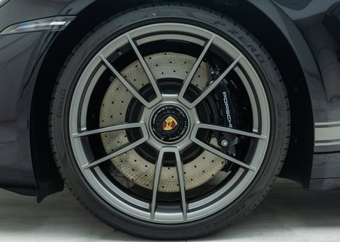 Porsche 911 Targa 50 YEARS PORSCHE DESIGN EDITION (992) 