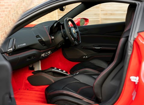 Ferrari 488 GTB 13