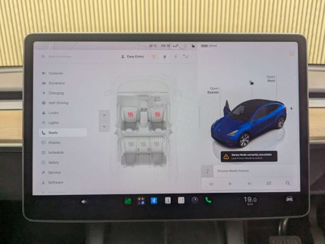 Tesla Model Y ModeL Y Long Range AWD 4WD 5dr 61