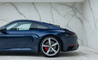 Porsche 911 Carrera S (992) 28