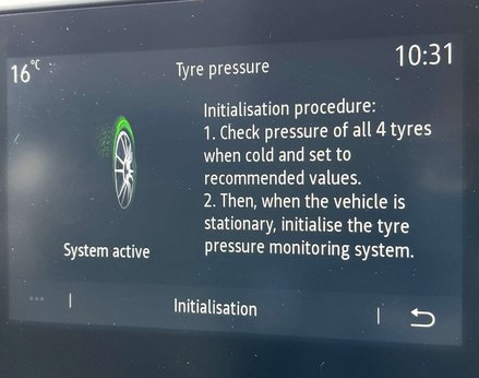 Renault Captur 1.6 Captur Techno E-Tech PHEV Auto 5dr 40