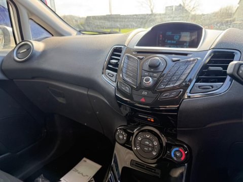 Ford Fiesta 1.25 Zetec Euro 5 5dr 10