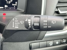 Nissan Qashqai 1.3 Qashqai N-Connecta DiG-T MHEV 5dr 56
