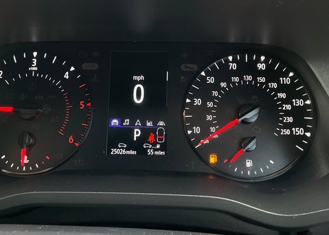 Nissan Primastar DCI TEKNA L1H1 CRC 21
