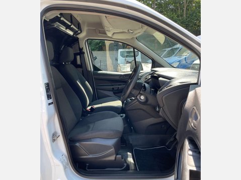 Ford Transit Connect 1.6 TDCi 240 L2 H1 4dr 22