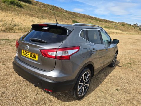 Nissan Qashqai 1.5 dCi Tekna 2WD Euro 6 (s/s) 5dr 14
