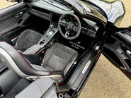 Porsche 911 CARRERA GTS PDK 41