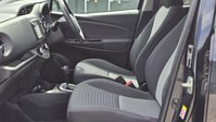 Toyota Yaris 1.5 VVT-h Design Hatchback 5dr Petrol Hybrid E-CVT Euro 6 (s/s) (100 ps) 38