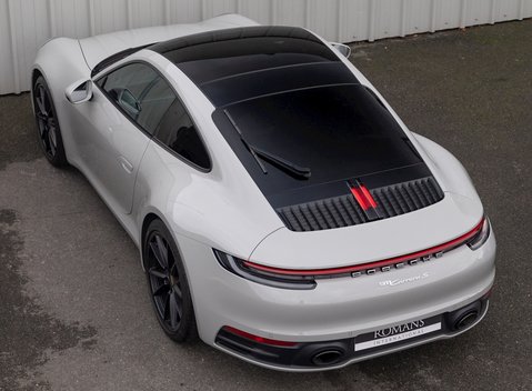 Porsche 911 Carrera S (992) 9