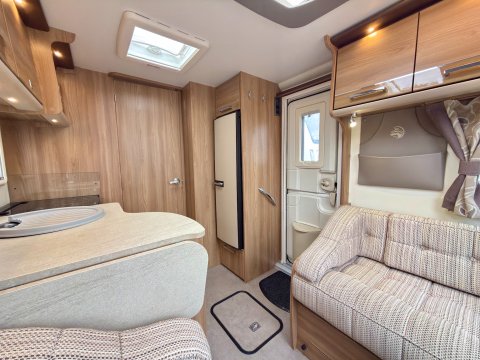 Bailey Unicorn Cabrera  16