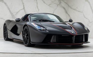 Ferrari LaFerrari Aperta 15