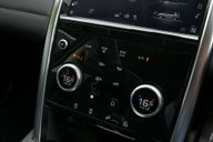 Land Rover Discovery Sport 2.0 Discovery Sport SE MHEV Auto 4WD 5dr 30